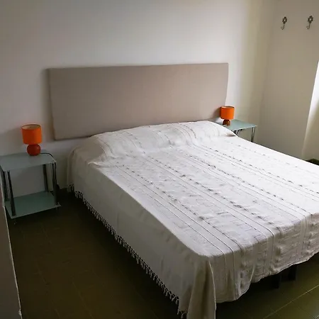 Il Faro 斯廷蒂诺